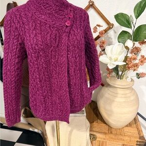 Elegant Cowl Neck Sweater - Magenta